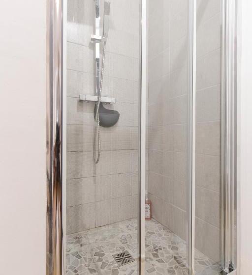 Номер Deluxe, Chambre Griffoul   Hypercentre   Gaillac