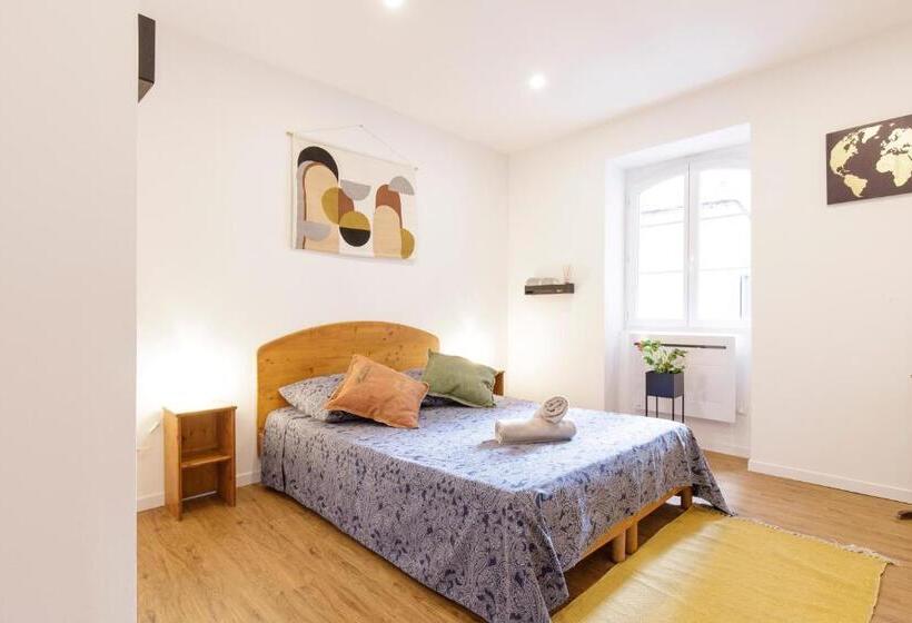 Номер Deluxe, Chambre Griffoul   Hypercentre   Gaillac