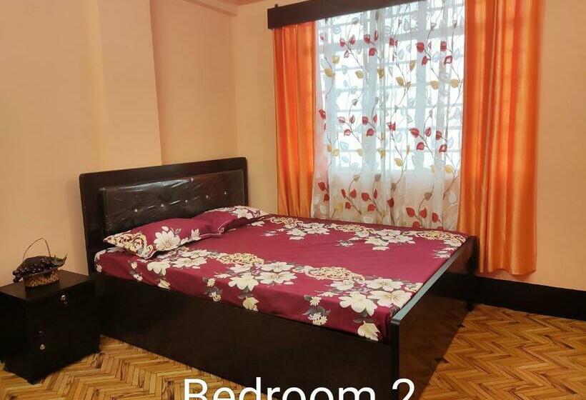 آپارتمان 1 خوابه با چشم‌انداز, Pratima Homestays