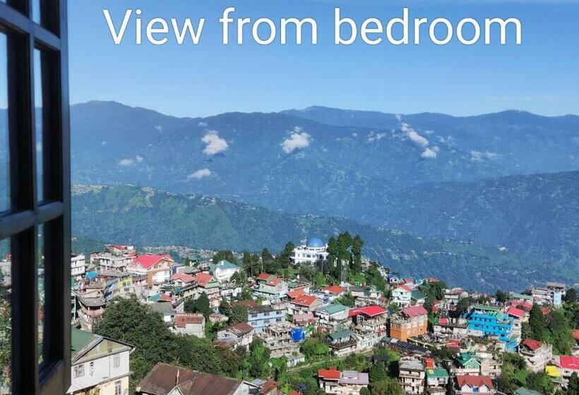 آپارتمان 1 خوابه با چشم‌انداز, Pratima Homestays