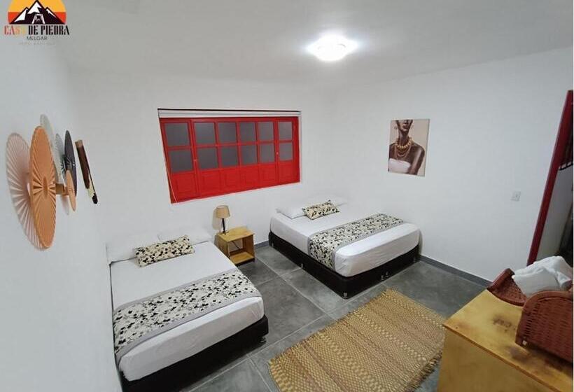 اتاق لوکس سه تخته, Boutique Casa De Piedra