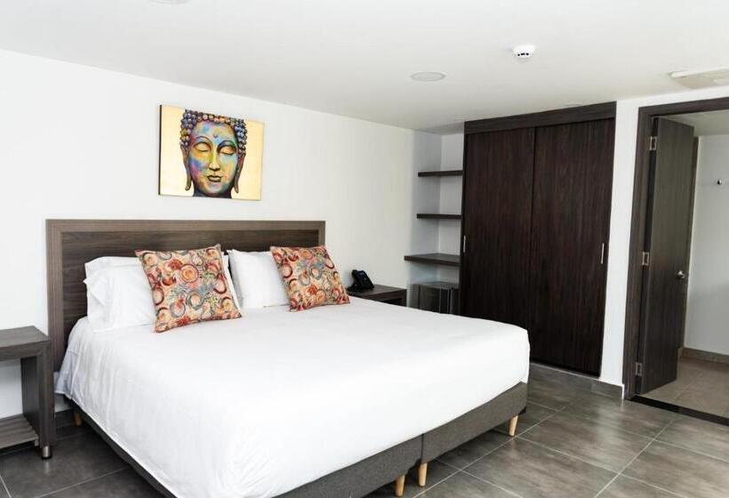 Deluxe Suite, Qatar Cali