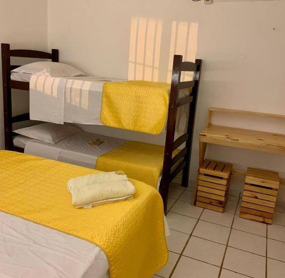 اتاق پریمیوم چهارنفره, Pousada Beira Mar