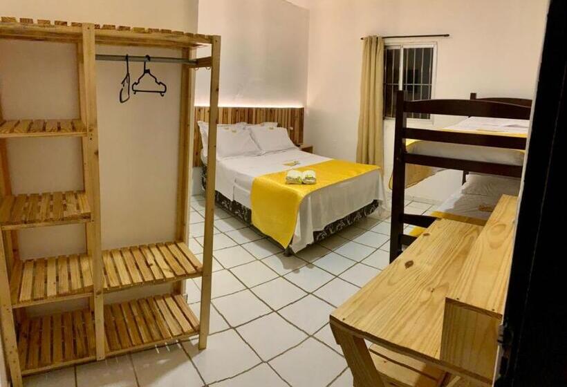 اتاق پریمیوم چهارنفره, Pousada Beira Mar