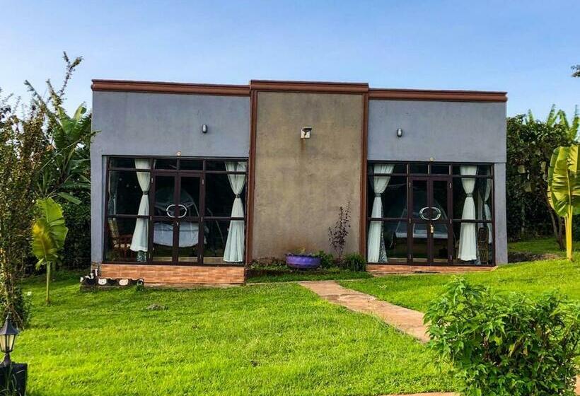 اتاق استاندارد یک نفره, Sipi Valley Resort