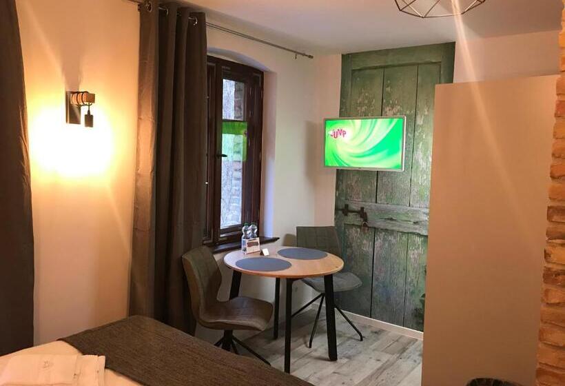 استودیوی استاندارد, Walhalla Aparthotel Potsdam