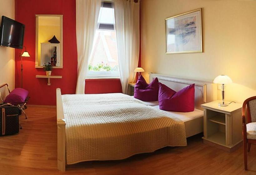 Номер Стандарт, Berliner Hof
