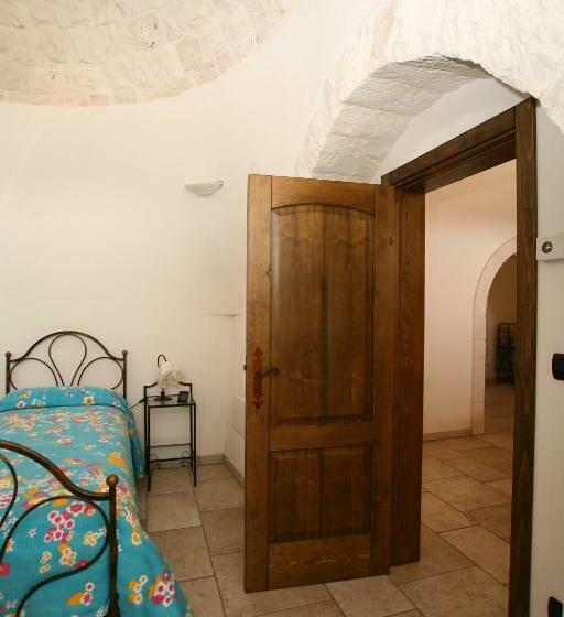 آپارتمان 2 خوابه, Trulli Convertini