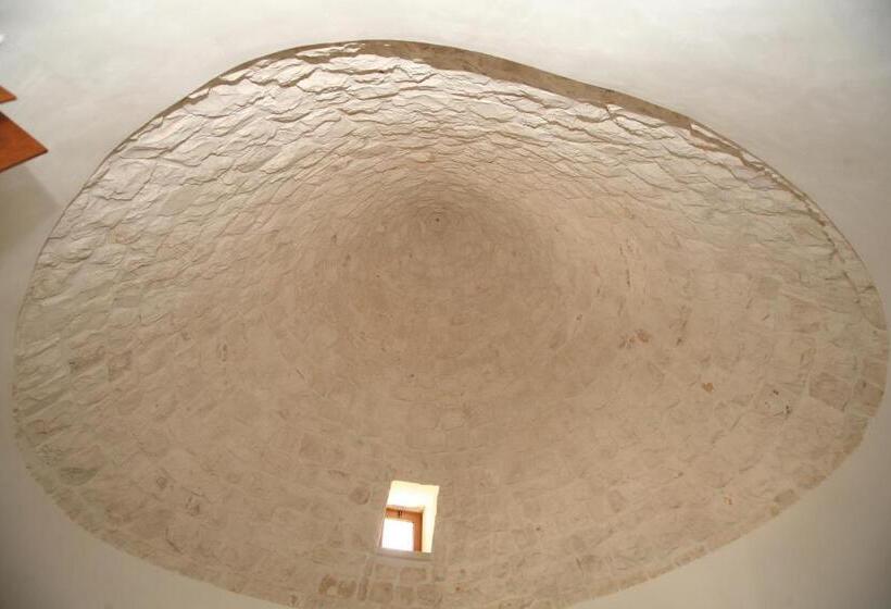 آپارتمان 2 خوابه, Trulli Convertini
