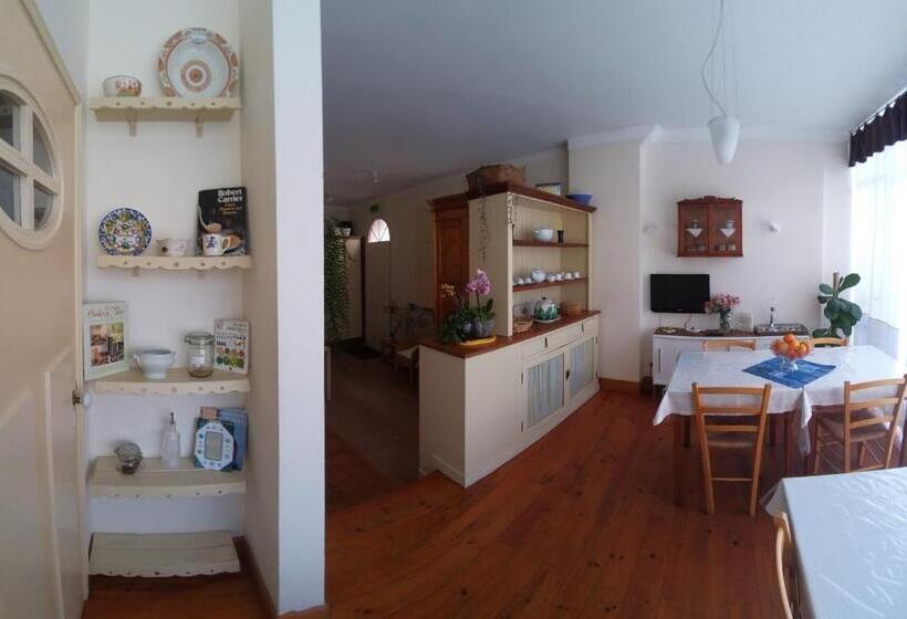 اتاق استاندارد سه نفره, Casa Das Ancoras   Figueira Da Foz Buarcos