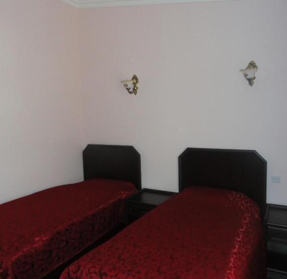 اتاق استاندارد, Diana Hotel