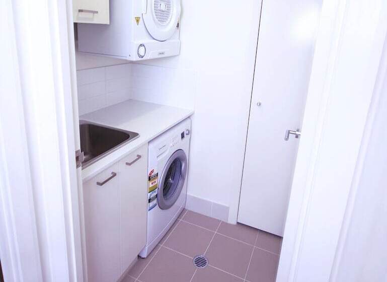 침실 2개 아파트, Domain Serviced Apartments