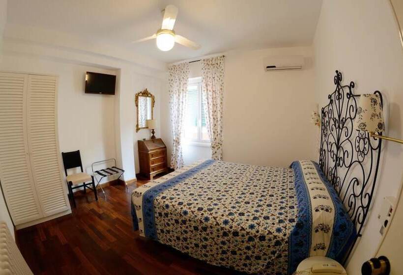 اتاق استاندارد, Albergo Nazionale