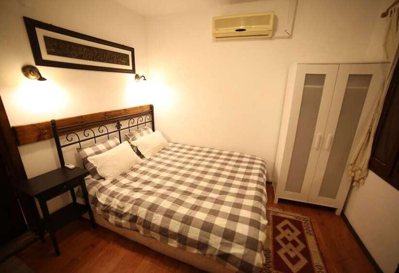 패밀리 룸, Akropolis Guest House
