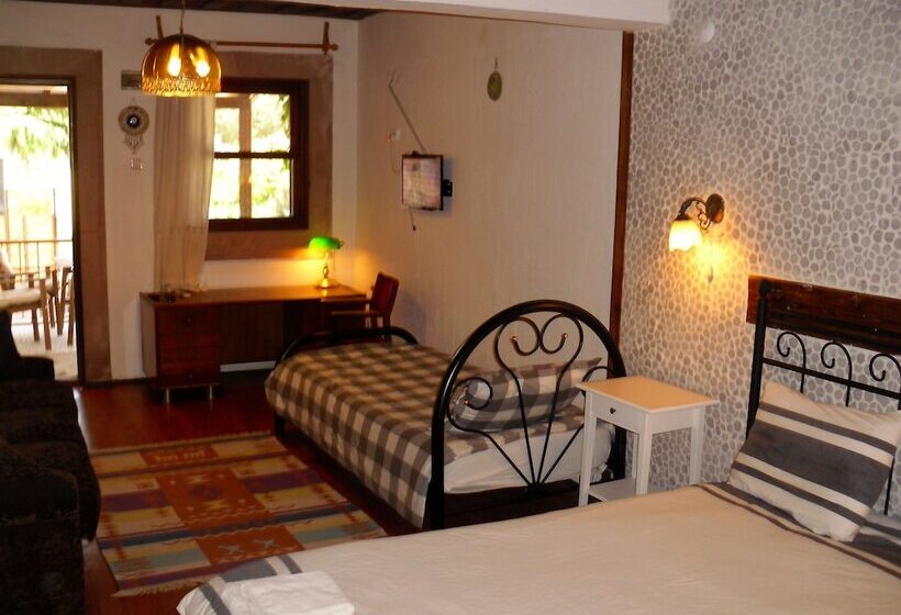스탠다드 룸, Akropolis Guest House