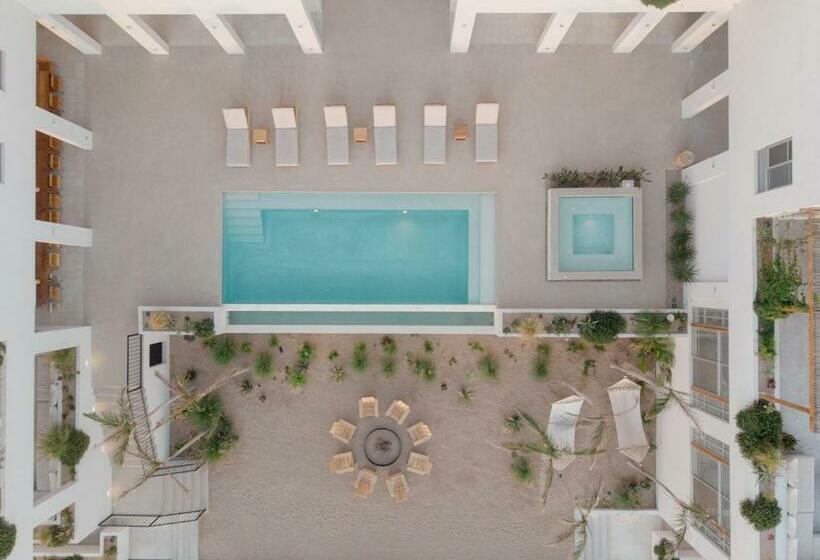 استودیوی استاندارد, Topia Retreat   Piscina Suite Norte