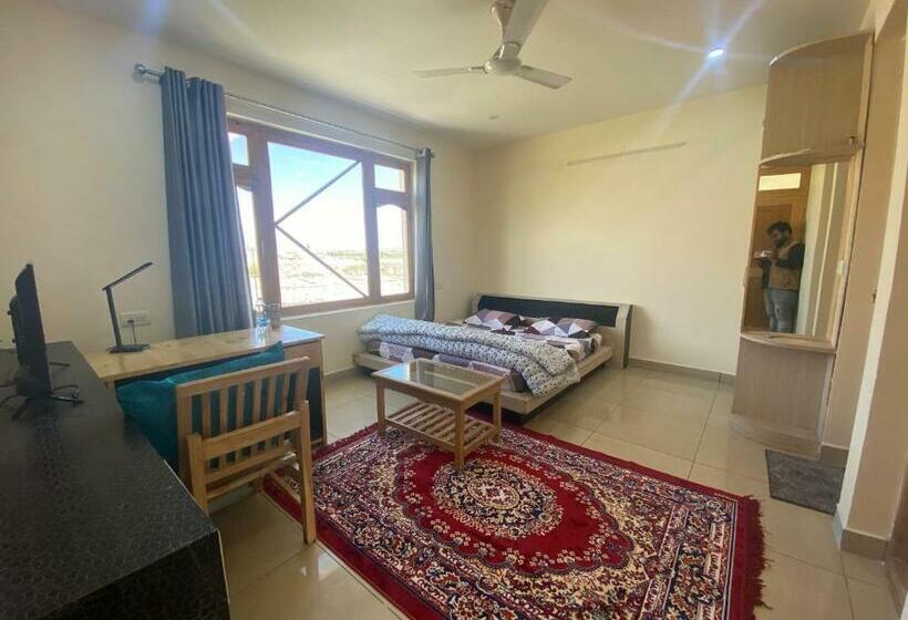 اتاق استاندارد با تخت بزرگ, Bricabin Stay