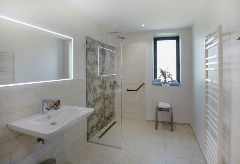 اتاق استاندارد با تخت بزرگ, Domaine De Montine Chambres De Charme