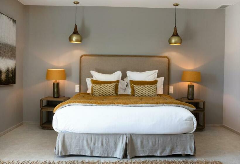 اتاق استاندارد با تخت بزرگ, Domaine De Montine Chambres De Charme