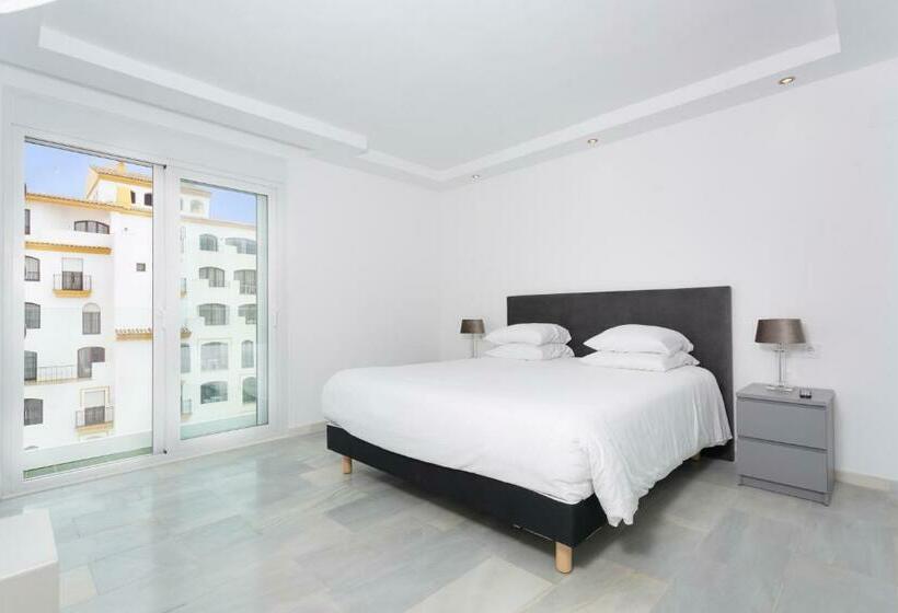 Апартаменты 4 Спальни, B51 Executive Flats Marbella