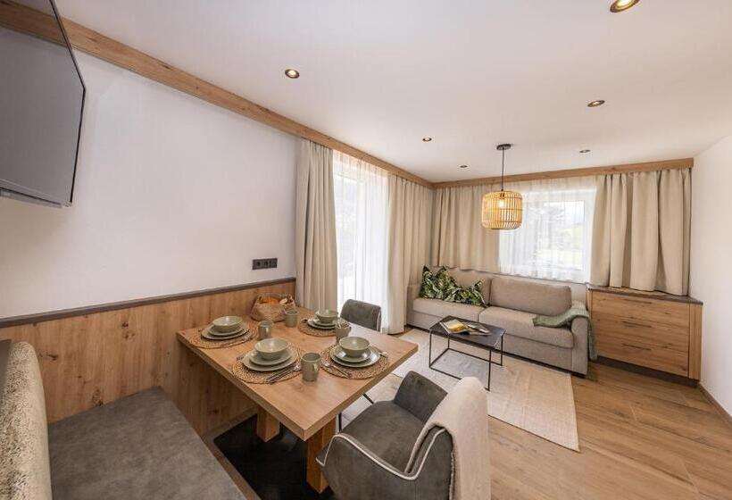 آپارتمان 1 خوابه با تراس, Lenni´s Apartments