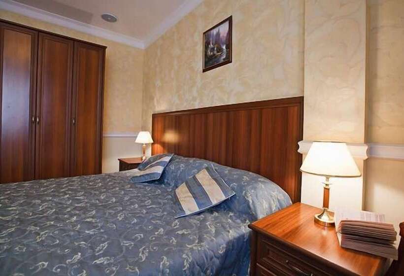 اتاق استاندارد, Lecco Art