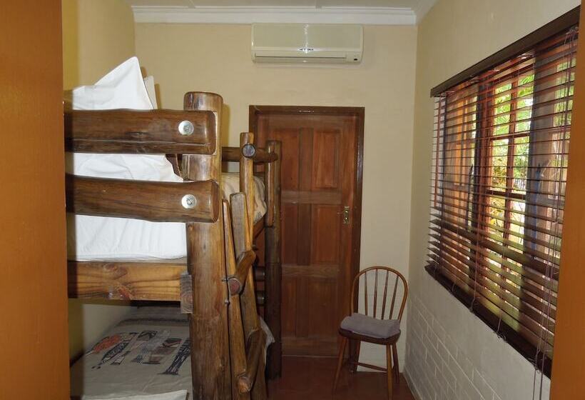 Семейный Номер, Trees Too Guest Lodge
