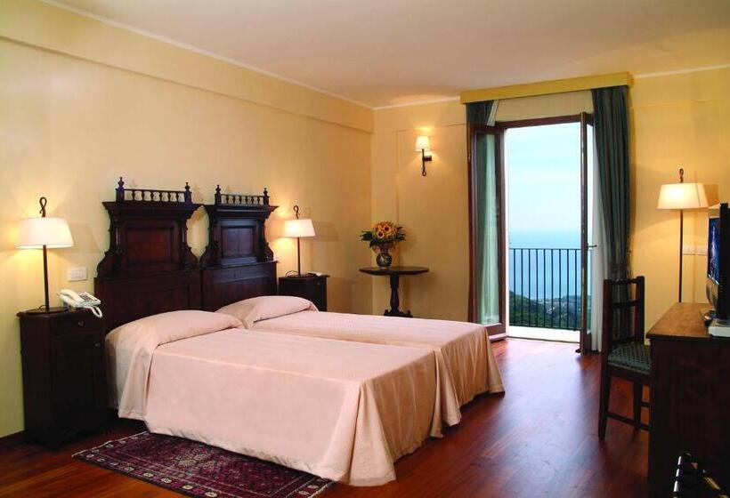 سوییت, Resort Borgo San Rocco