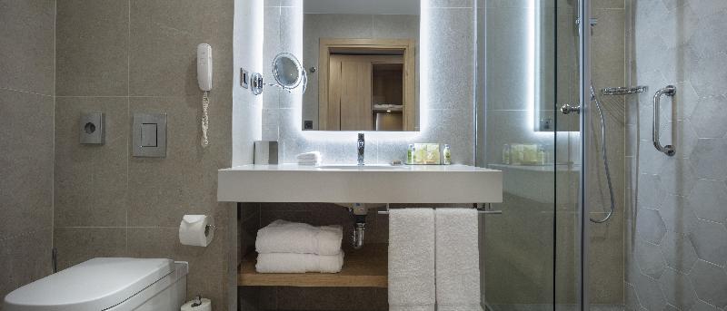 스탠다드 룸 킹사이즈 침대, Doubletree By Hilton Plovdiv Center