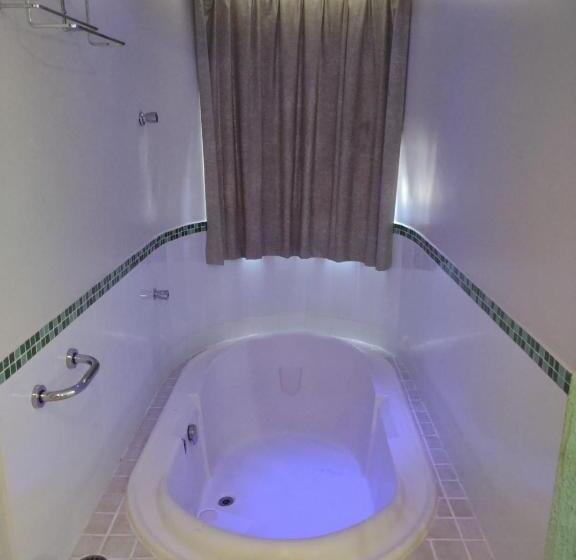 Люкс с гидромассажем, Hot Springs Flat Apart Hotel Master Luxo Com Banheira