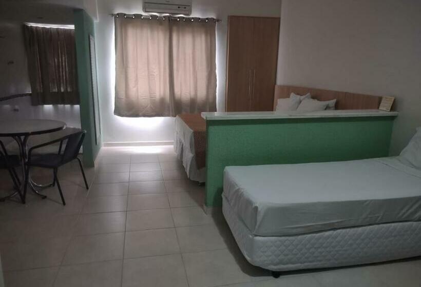 Люкс с гидромассажем, Hot Springs Flat Apart Hotel Master Luxo Com Banheira
