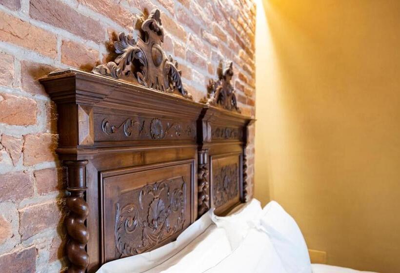 آپارتمان 1 خوابه با چشم‌انداز باغ, Palazzo Fauzone Relais