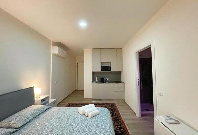 آپارتمان 1 خوابه, Extravaganza Room And Suite Apartment City Center