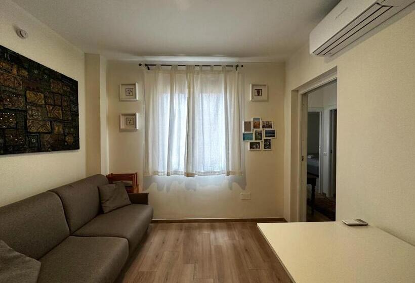 آپارتمان لوکس 1 خوابه, Extravaganza Room And Suite Apartment City Center