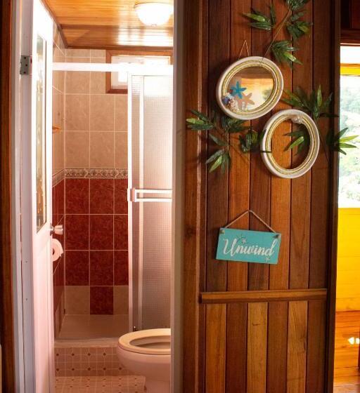اتاق لوکس با چشم‌انداز دریا, Bastimentos Hill Guest House