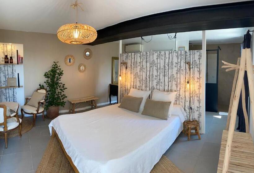 Номер Стандарт Вид на Сад, La Maison Perchée