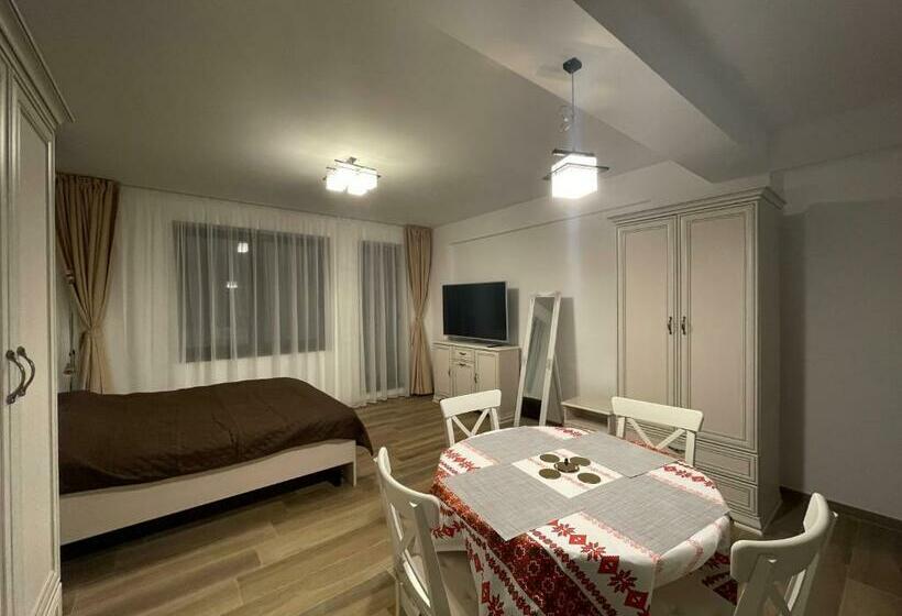 استودیوی استاندارد, Iarca Inn