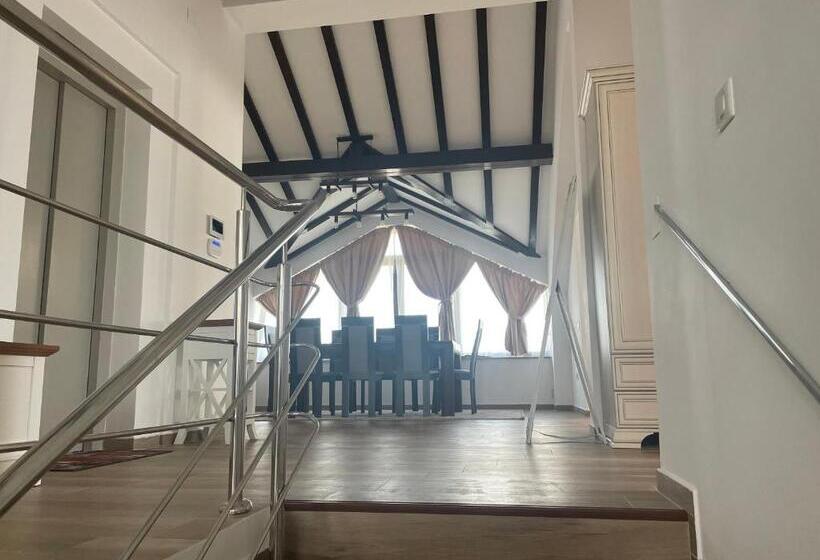 1 Bedroom Penthouse Apartment, Iarca Inn