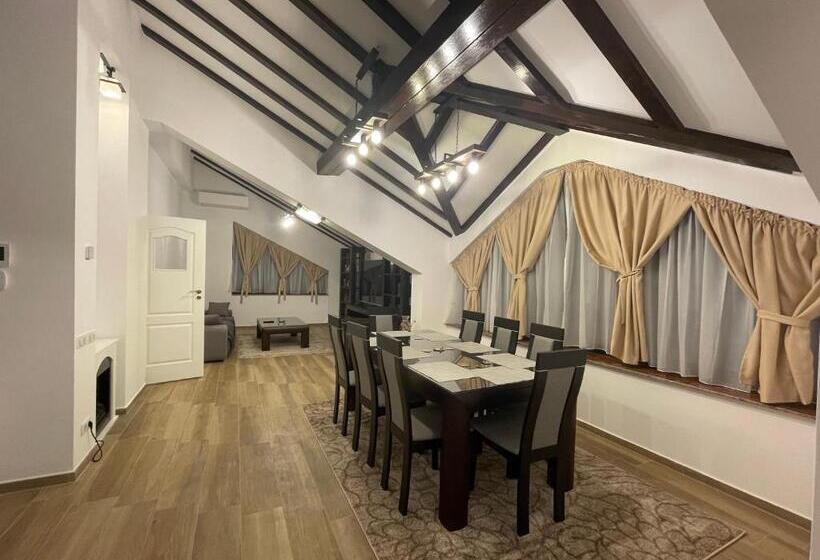 1 Bedroom Penthouse Apartment, Iarca Inn