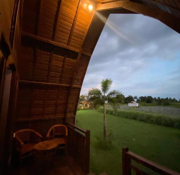 Номер Стандарт с Террасой, Kubu Bakas Guest House