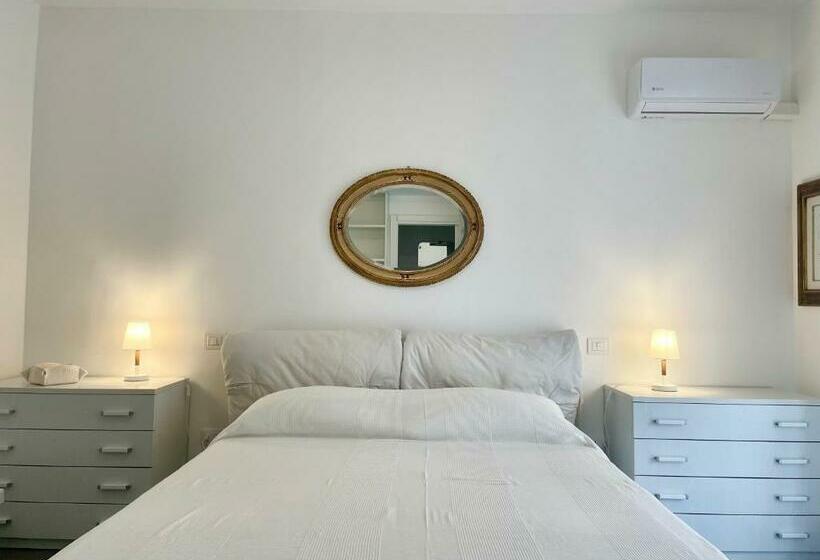 Стандартный Номер Кровать Кинг, Mia B&b