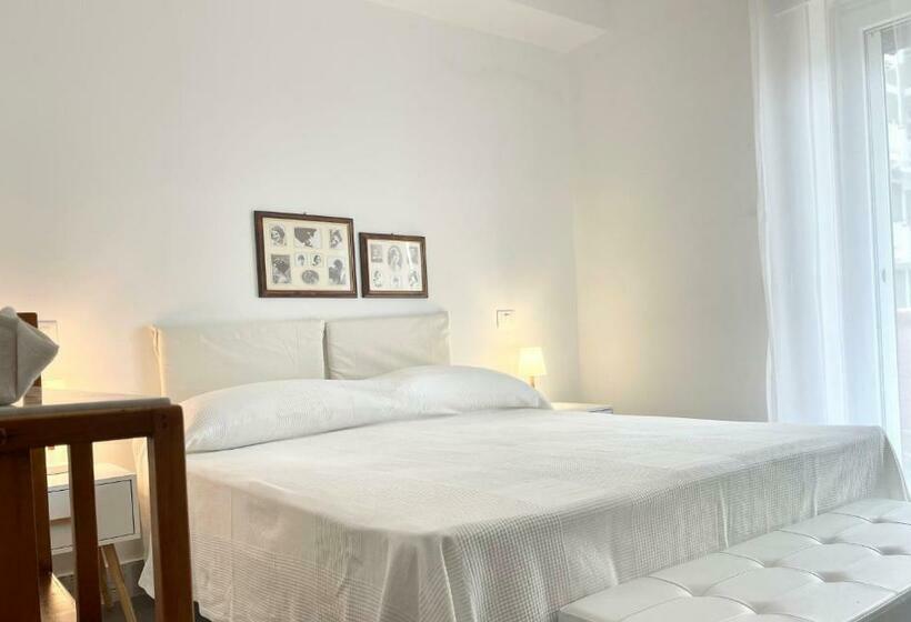 Стандартный Номер Кровать Кинг, Mia B&b
