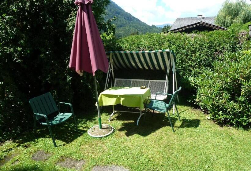 خانه 1 خوابه, Gaestehaus Staats
