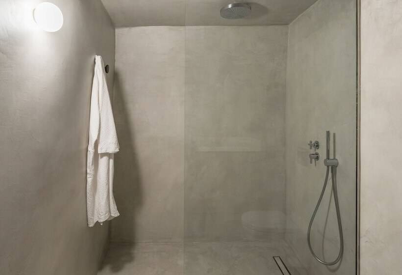 주니어 스위트, Enigma Suites