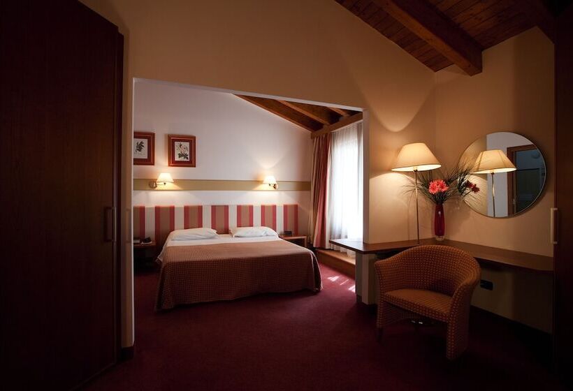 Полулюкс, Eurohotel Palace Maniago