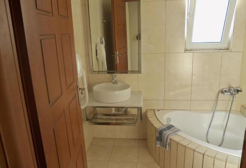 إستوديو قياسى, Ionio Star