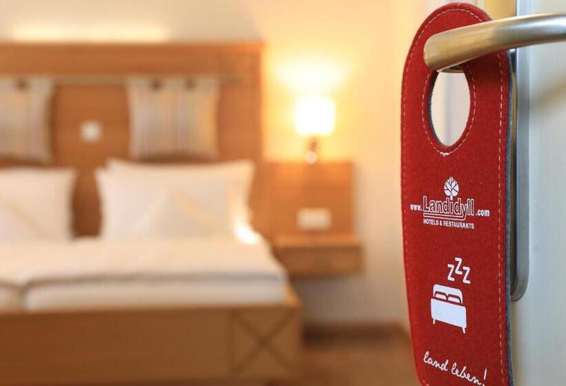 Номер Superior с Балконом, Landidyll Hotel Restaurant Birkenhof