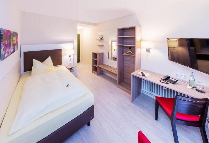 Номер Комфорт Индивидуальный, Montana Landhotel Gummersbach Nord