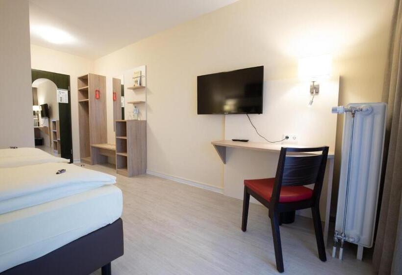 Номер Комфорт, Montana Landhotel Gummersbach Nord