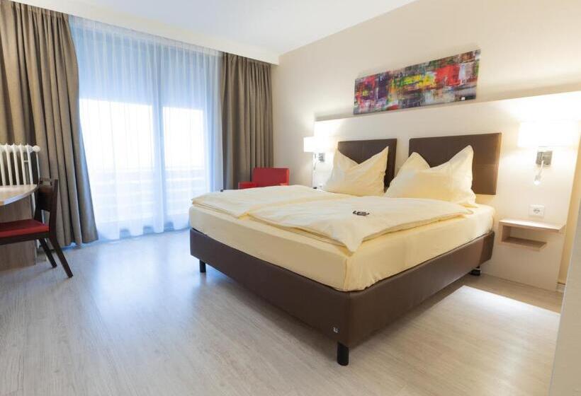 コンフォートルーム, Montana Landhotel Gummersbach Nord